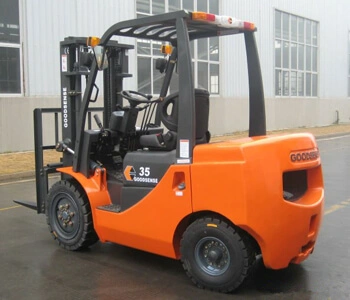 GSARENTAL - Elevadores - Autoelevador