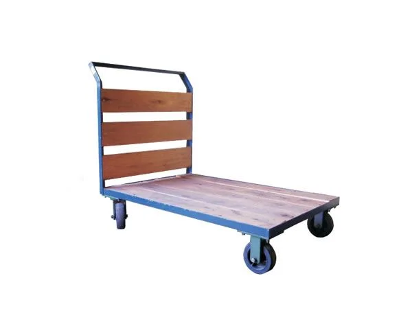 Carro cuatro ruedas