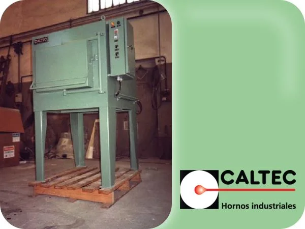 Horno eléctrico para tratamiento térmico