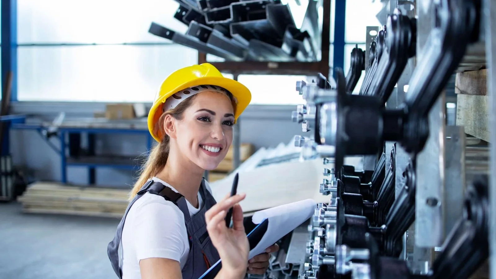 Imagen industrial cargada manualmente para Insumos industriales: costos, stock y planificación de compras críticas: decisiones industriales para el proximo cicl