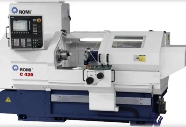 Torno CNC Romi C 420